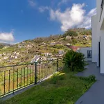By Madeira Villa *