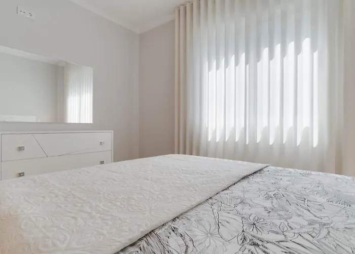 וילה By Madeira *